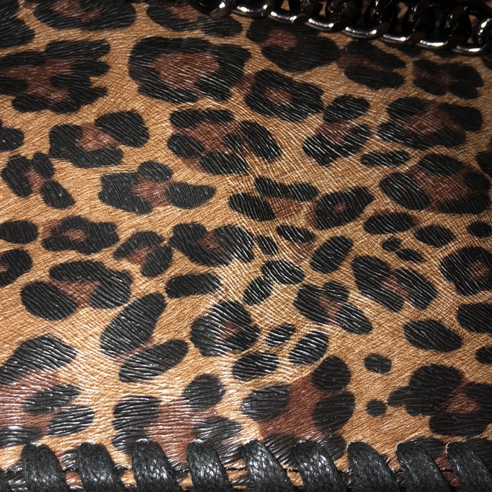 Handbag - Picture 5 of 8